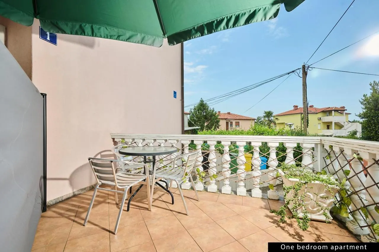 Apartments Angela Umag