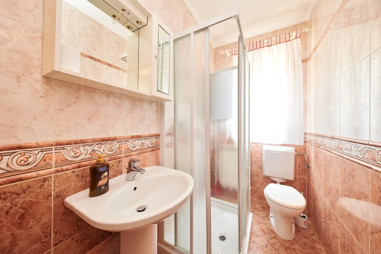 Apartments Angela Umag